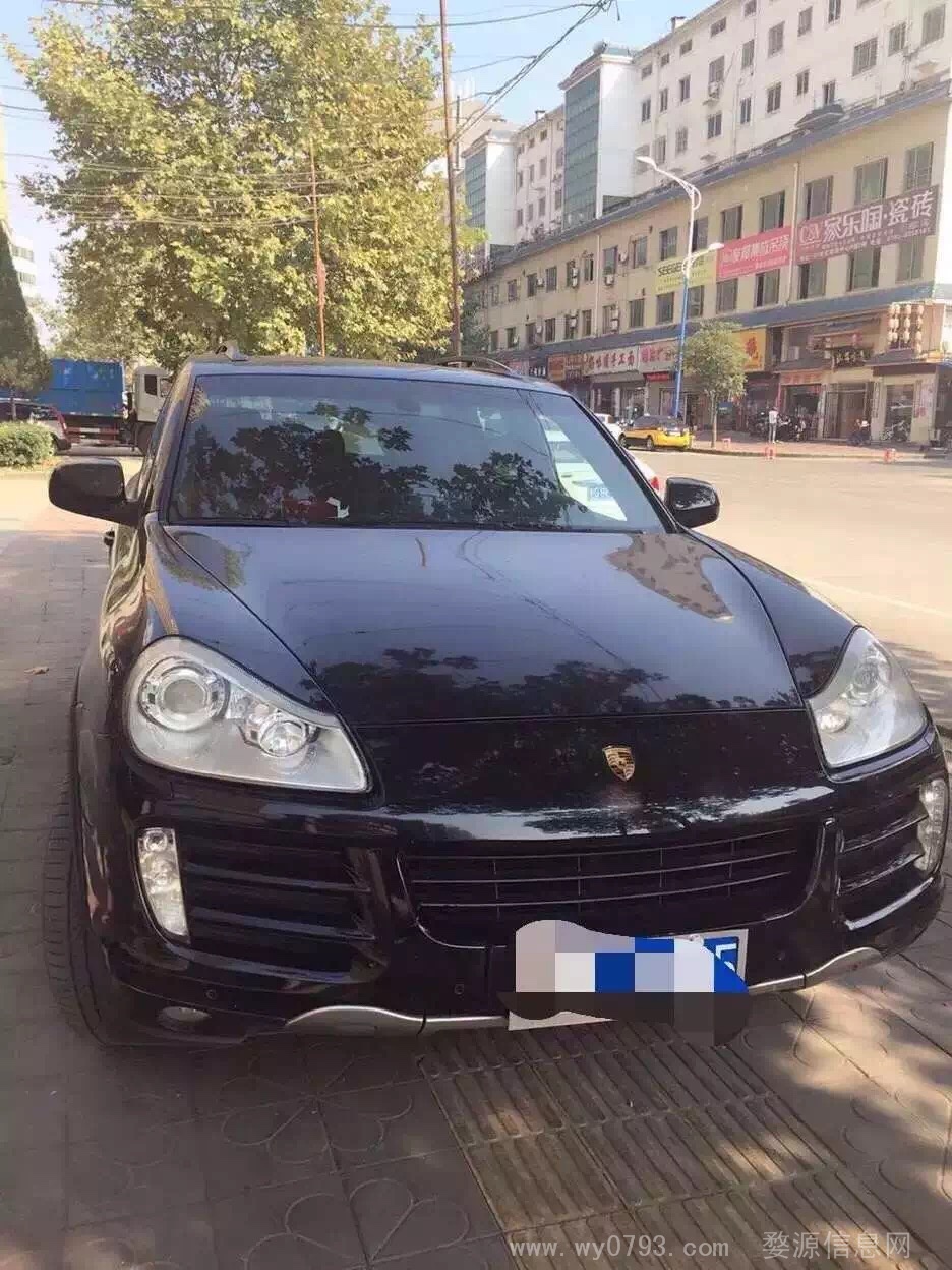出售：保时捷卡宴车一辆，公里数14万公里，选配boss音响，原厂备胎
