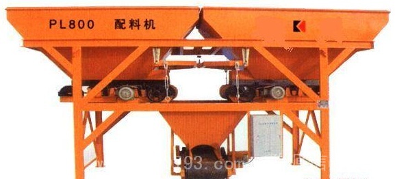 急售一台二手砼配料机，价格面议。手机：18679346066