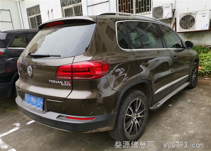 个人出售：15年11月大众途观，1.8T两驱豪华，原版原漆，7万公里实表。难得一见的好车况